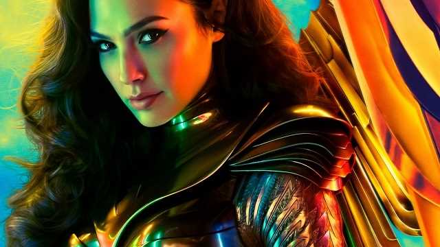 www.comicbookmovie.com