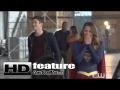 The Flash Trailer/Video - THE FLASH - S3 E8 "Heroes vs. Aliens" Featurette